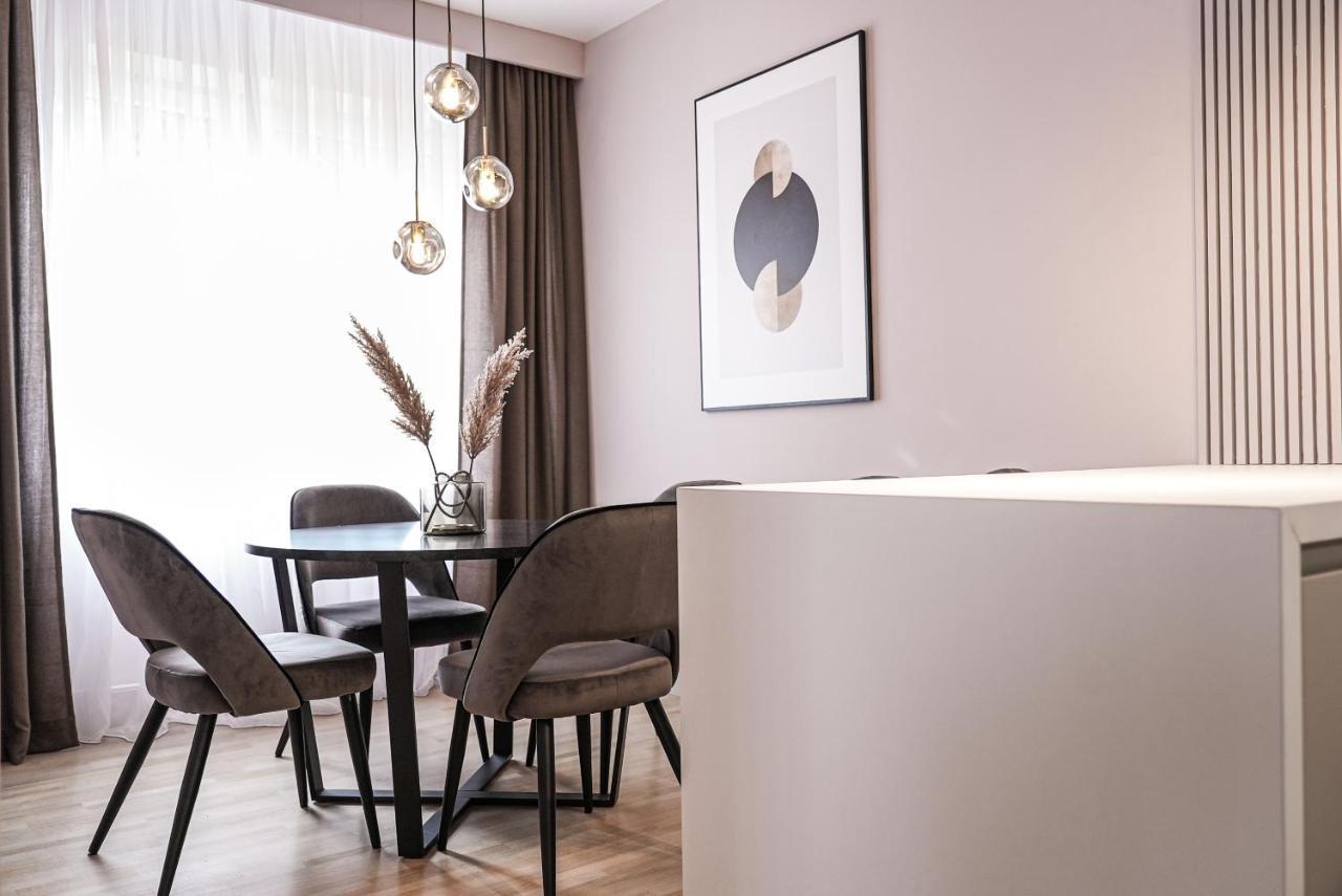 Zest Residence Κραγκούγιεβατς Εξωτερικό φωτογραφία